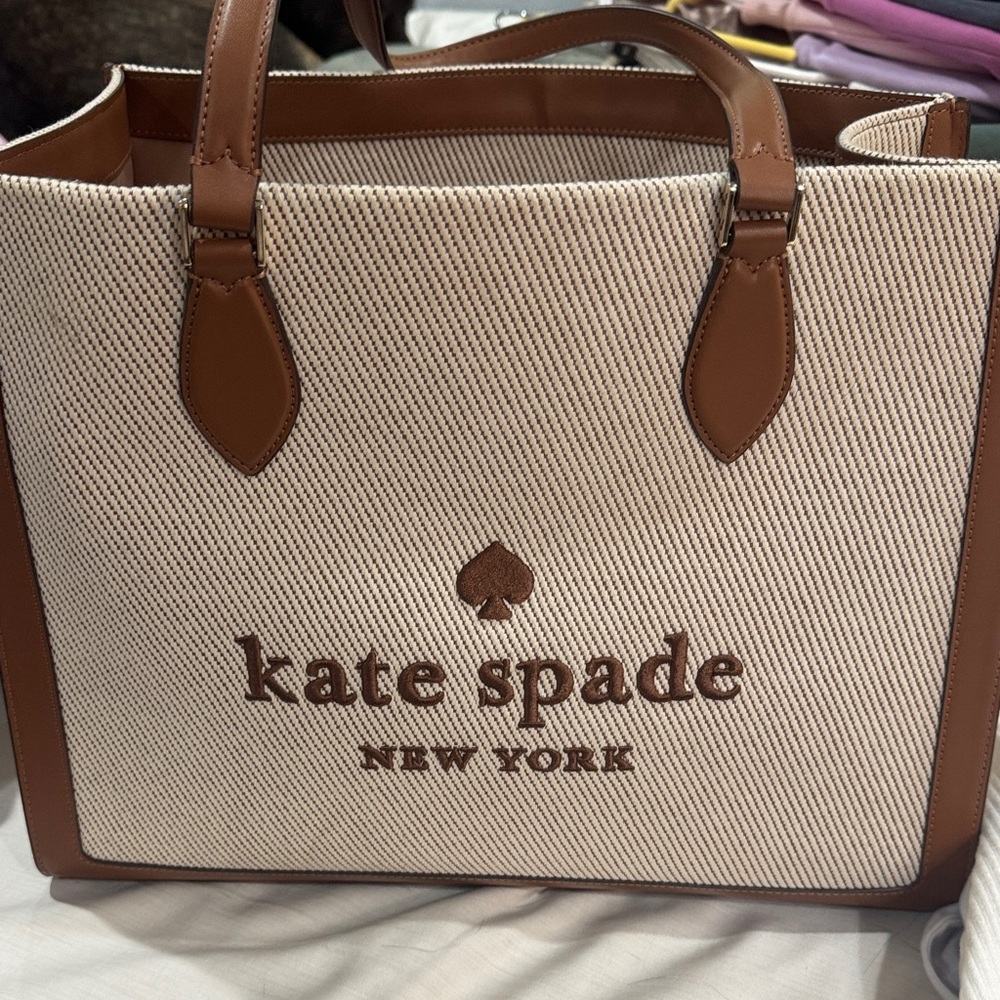 Kate Spade Tan and Cream Tote Bag